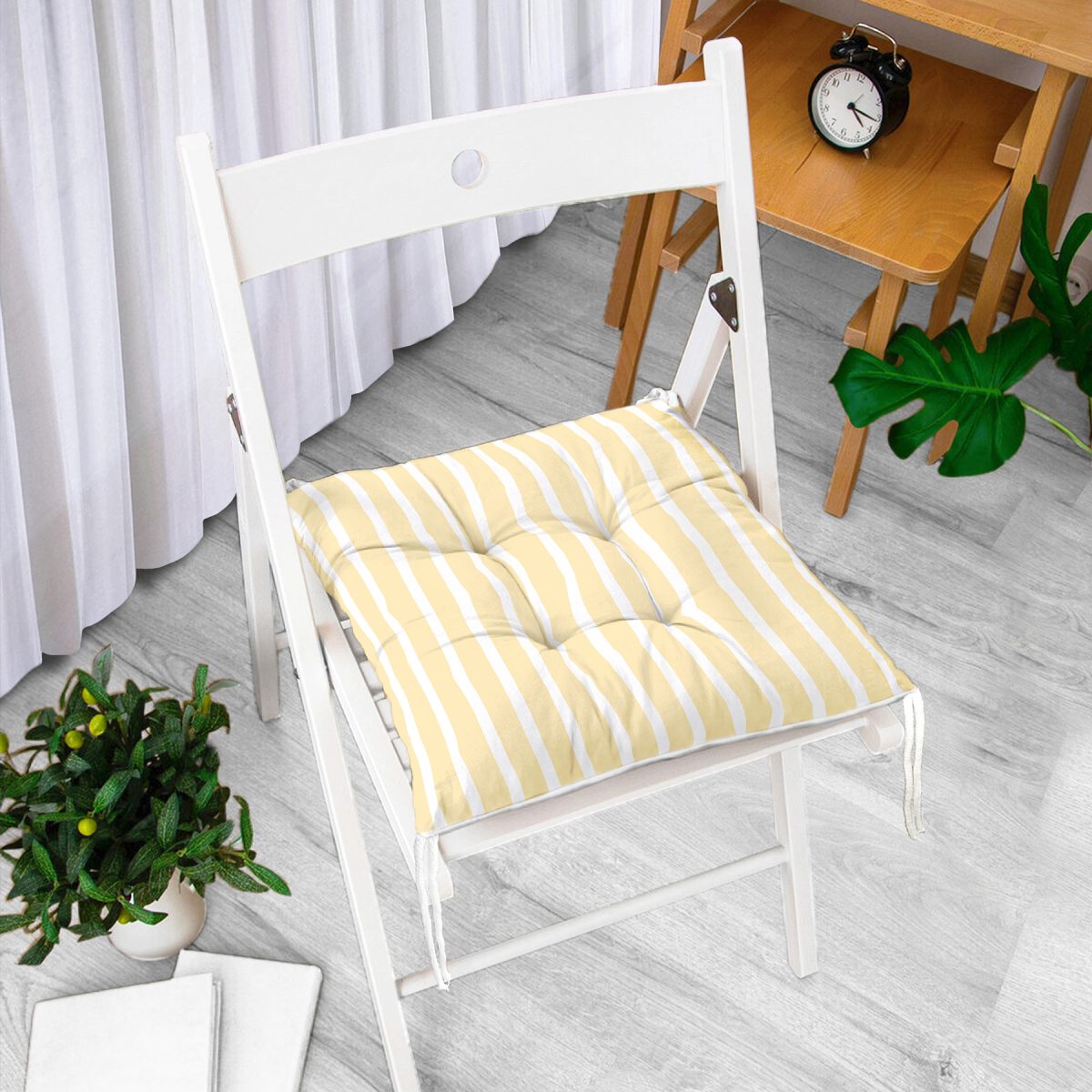 Sarı Beyaz Düz Çizgili Özel Tasarım Pofuduk Sandalye Minderi Realhomes