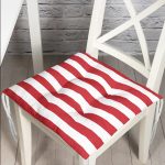 - Pofi-Ryl299-Gorsel - Realhomes Kırmızı Beyaz Düz Çizgili Özel Tasarım Pofuduk Sandalye Minderi Realhomes