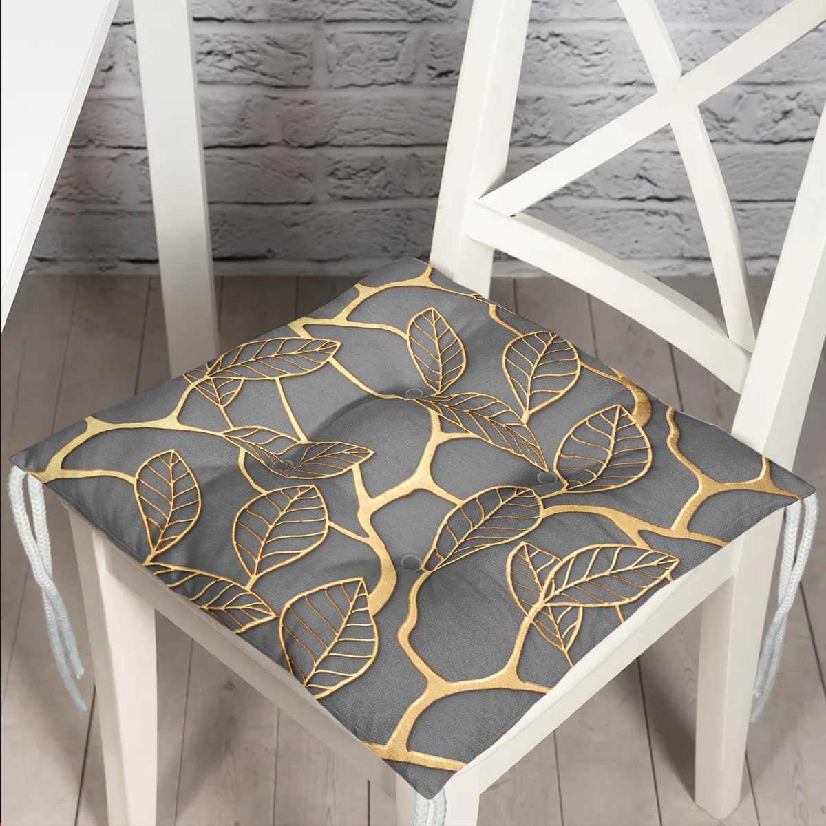 Gold Detaylı Yaprak Motifli Özel Tasarım Pofuduk Sandalye Minderi Realhomes