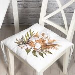 - Pofi-Ryl42-Gorsel - Realhomes  Sonbahar Temalı Kurumuş Yaprak Tasarımlı Modern Pofuduk Sandalye Minderi Realhomes