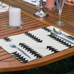 - RealHomes Özel Tasarım 6'lı Amerikan Servis Takımı - Realhomes 6'lı Siyah Beyaz Geometrik Çizgili Dekoratif Sunum Altlığı - Amerikan Servis Seti Realhomes