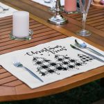 - RealHomes Özel Tasarım 6'lı Amerikan Servis Takımı - Realhomes 6'lı Siyah Beyaz Ekose Motifli Christmas Temalı Modern Sunum Altlığı - Amerikan Servis Seti Realhomes