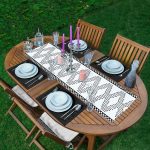 Siyah Beyaz İskandinav Motifli Dijital Baskılı 1 Adet Runner & 4 Adet Yeşil Renkli Amerikan Servis Realhomes