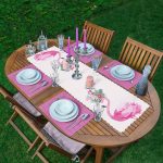 - ServisRunner-DuzRenkSet-Ryl61-Gorsel - Realhomes  Pembe Flamingo Motifli Dijital Baskılı 1 Adet Runner & 4 Adet Yeşil Renkli Amerikan Servis Realhomes