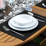 - ServisRunner-DuzRenkSet-Ryl65-Gorsel-2 - Realhomes Dalgalı Siyah Beyaz Zemin Afrika Kadın Motifli 1 Adet Runner & 4 Adet Yeşil Renkli Amerikan Servis Realhomes