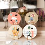 Onedraw Tasarımlı Renkli Şekiller Temalı Yuvarlak Servis Altlığı & Supla Realhomes