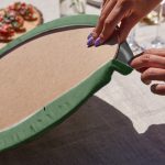 - RealHomes Dijital Baskılı Servis Altlığı - Supla - 6'lı - Realhomes 6'lı Onedraw Çiçek Tasarımlı Silüet Motifli Dekoratif Yuvarlak Servis Altlığı & Supla Realhomes