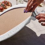 - RealHomes Dijital Baskılı Servis Altlığı - Supla - 6'lı - Realhomes 6'lı Siyah Beyaz Ekose Motifli Christmas Temalı Modern Yuvarlak Servis Altlığı & Supla Realhomes