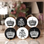 - RealHomes Dijital Baskılı Servis Altlığı - Supla - 6'lı - Realhomes  6'lı Siyah Beyaz Temalı Kral Tacı Tasarımlı Dijital Baskılı Yuvarlak Servis Altlığı & Supla Realhomes