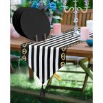 Realhomes Siyah Beyaz Çizgili Özel Tasarım Püsküllü Runner & 6'lı Siyah Düz Renk Supla - Servis Altlığı Realhomes