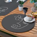 Realhomes 6+1 Oneline Silüet Çizimli Dijital Baskılı Püsküllü Runner ve Yuvarlak Servis Altlığı & Supla Seti Realhomes