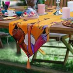 - SuplaRunnerSetRyl17-Gorsel-2 - Realhomes  Realhomes 6+1 Etnik Afrika Kadınlar Özel Tasarımlı Dijital Baskılı Püsküllü Runner ve Yuvarlak Servis Altlığı & Supla Seti Realhomes