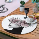 - SuplaRunnerSetRyl45-Gorsel-3 - Realhomes Realhomes 6+1 Kadın Silüet Motifli Özel Tasarım Dijital Baskılı Püsküllü Runner ve Yuvarlak Servis Altlığı & Supla Seti Realhomes