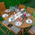 Realhomes 6+1 Siyah Beyaz Damalı Zebra ve Geyik Tasarımlı Dekoratif Püsküllü Runner ve Yuvarlak Servis Altlığı & Supla Seti Realhomes