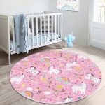 - RealHomes Dijital Baskılı Kaymaz Tabanlı Comfort Çocuk Odası Yuvarlak Halı - Realhomes  Pembe Zeminli Unicorn Motifli Çocuk & Genç Odası Makinede Yıkanabilir Kaymaz Tabanlı Yuvarlak Çocuk Halısı Realhomes