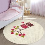 - RealHomes Dijital Baskılı Kaymaz Tabanlı Comfort Çocuk Odası Yuvarlak Halı - Realhomes  Baykuş Temalı Çocuk & Genç Odası Makinede Yıkanabilir Kaymaz Tabanlı Yuvarlak Çocuk Halısı Realhomes