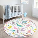 - RealHomes Dijital Baskılı Kaymaz Tabanlı Comfort Çocuk Odası Yuvarlak Halı - Realhomes  Renkli Sevimli Dinozorlar Çizimli Çocuk & Genç Odası Makinede Yıkanabilir Kaymaz Tabanlı Yuvarlak Çocuk Halısı Realhomes