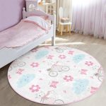 - RealHomes Dijital Baskılı Kaymaz Tabanlı Comfort Çocuk Odası Yuvarlak Halı - Realhomes  Bisikletli Kedicik Motifli Çocuk & Genç Odası Makinede Yıkanabilir Kaymaz Tabanlı Yuvarlak Çocuk Halısı Realhomes