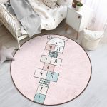 - RealHomes Dijital Baskılı Kaymaz Tabanlı Comfort Çocuk Odası Yuvarlak Halı - Realhomes  Sevimli Tavşan Pembe Temalı Seksek Tasarım Çocuk & Genç Odası Makinede Yıkanabilir Kaymaz Tabanlı Yuvarlak Çocuk Oyun Halısı Realhomes