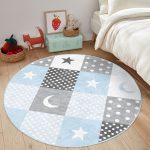- RealHomes Dijital Baskılı Kaymaz Tabanlı Comfort Çocuk Odası Yuvarlak Halı - Realhomes  Renkli Kareler Geometrik Tasarımlı Çocuk & Genç Odası Makinede Yıkanabilir Kaymaz Tabanlı Yuvarlak Çocuk Halısı Realhomes