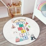 - RealHomes Dijital Baskılı Kaymaz Tabanlı Comfort Çocuk Odası Yuvarlak Halı - Realhomes  Etiğici Seksek Oyunu Tasarımlı Çocuk & Genç Odası Makinede Yıkanabilir Kaymaz Tabanlı Yuvarlak Çocuk Oyun Halısı Realhomes