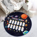 - RealHomes Dijital Baskılı Kaymaz Tabanlı Comfort Çocuk Odası Yuvarlak Halı - Realhomes  Uzay Tasarımlı Eğitici Çarpım Tablosu Motifli Çocuk & Genç Odası Makinede Yıkanabilir Kaymaz Tabanlı Yuvarlak Çocuk Oyun Halısı Realhomes