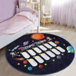 - RealHomes Dijital Baskılı Kaymaz Tabanlı Comfort Çocuk Odası Yuvarlak Halı - Realhomes  Uzay Tasarımlı Eğitici Çarpım Tablosu Motifli Çocuk & Genç Odası Makinede Yıkanabilir Kaymaz Tabanlı Yuvarlak Çocuk Oyun Halısı Realhomes