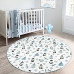 - RealHomes Dijital Baskılı Kaymaz Tabanlı Comfort Çocuk Odası Yuvarlak Halı - Realhomes  Sevimli Penguen Ve Kar Taneleri Çocuk & Genç Odası Makinede Yıkanabilir Kaymaz Tabanlı Yuvarlak Çocuk Halısı Realhomes