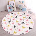 - RealHomes Dijital Baskılı Kaymaz Tabanlı Comfort Çocuk Odası Yuvarlak Halı - Realhomes  Renkli Unicorn At Tasarımlı Çocuk & Genç Odası Makinede Yıkanabilir Kaymaz Tabanlı Yuvarlak Çocuk Halısı Realhomes