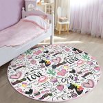 - RealHomes Dijital Baskılı Kaymaz Tabanlı Comfort Çocuk Odası Yuvarlak Halı - Realhomes  Bebek Desenli Çilek Kelebek Çocuk & Genç Odası Makinede Yıkanabilir Kaymaz Tabanlı Yuvarlak Çocuk Halısı Realhomes