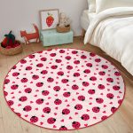 - RealHomes Dijital Baskılı Kaymaz Tabanlı Comfort Çocuk Odası Yuvarlak Halı - Realhomes Uğur Böceği Ve Kalp Tasarımlı Çocuk & Genç Odası Makinede Yıkanabilir Kaymaz Tabanlı Yuvarlak Çocuk Halısı Realhomes