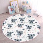 - RealHomes Dijital Baskılı Kaymaz Tabanlı Comfort Çocuk Odası Yuvarlak Halı - Realhomes  Sevimli Kolalar Çocuk & Genç Odası Makinede Yıkanabilir Kaymaz Tabanlı Yuvarlak Çocuk Halısı Realhomes