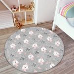 - RealHomes Dijital Baskılı Kaymaz Tabanlı Comfort Çocuk Odası Yuvarlak Halı - Realhomes  Sevimli Atkılı Ayıcık Desenli Çocuk & Genç Odası Makinede Yıkanabilir Kaymaz Tabanlı Yuvarlak Çocuk Halısı Realhomes