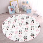 - RealHomes Dijital Baskılı Kaymaz Tabanlı Comfort Çocuk Odası Yuvarlak Halı - Realhomes  Pembe Balerin Panda Desenli Çocuk & Genç Odası Makinede Yıkanabilir Kaymaz Tabanlı Yuvarlak Çocuk Halısı Realhomes