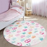 - RealHomes Dijital Baskılı Kaymaz Tabanlı Comfort Çocuk Odası Yuvarlak Halı - Realhomes  Taç Motifli Renkli Çocuk & Genç Odası Makinede Yıkanabilir Kaymaz Tabanlı Yuvarlak Çocuk Halısı Realhomes