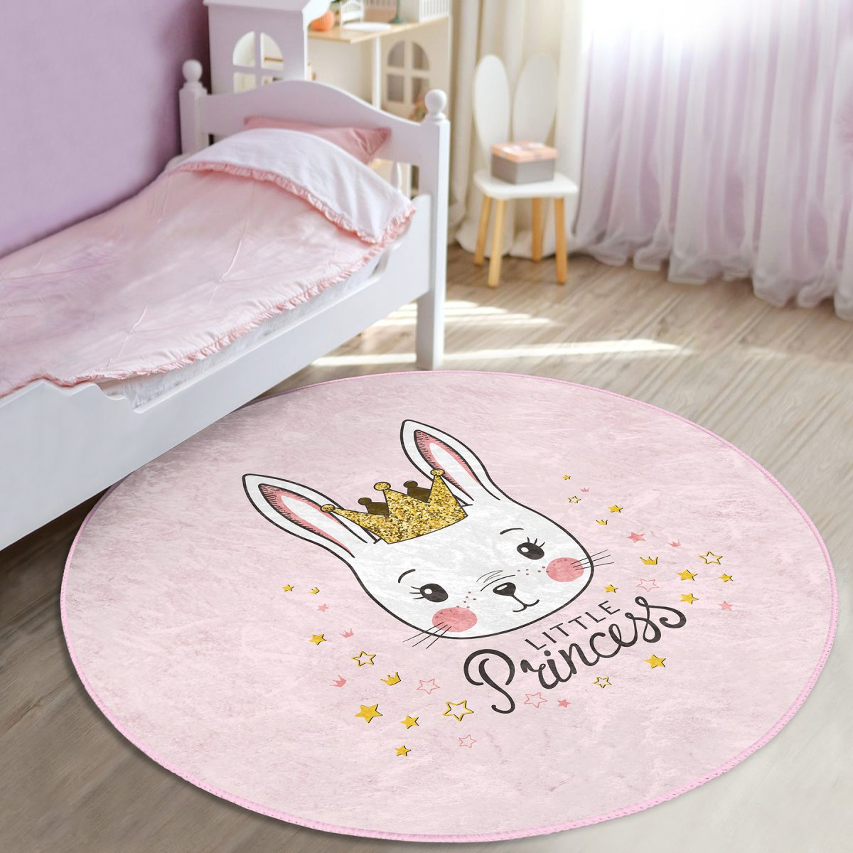 Pembe Zeminli Little Princess Desenli Çocuk & Genç Odası Makinede Yıkanabilir Kaymaz Tabanlı Yuvarlak Çocuk Halısı Realhomes