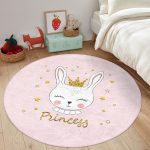 Pembe Zemin Taçlı Kedi Princess Temalı Çocuk & Genç Odası Makinede Yıkanabilir Kaymaz Tabanlı Yuvarlak Çocuk Halısı Realhomes
