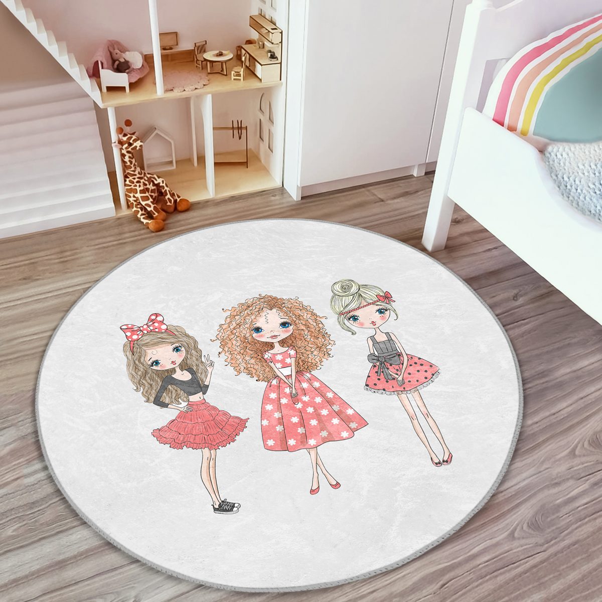 Best Friends Çocuk & Genç Odası Makinede Yıkanabilir Kaymaz Tabanlı Yuvarlak Çocuk Halısı Realhomes