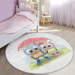 - RealHomes Dijital Baskılı Kaymaz Tabanlı Comfort Çocuk Odası Yuvarlak Halı - Realhomes Sevimli Kediler Çocuk & Genç Odası Makinede Yıkanabilir Kaymaz Tabanlı Yuvarlak Çocuk Halısı Realhomes