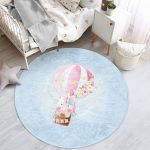 - RealHomes Dijital Baskılı Kaymaz Tabanlı Comfort Çocuk Odası Yuvarlak Halı - Realhomes  Mavi Zemin Uçan Balon Tasarımlı Çocuk & Genç Odası Makinede Yıkanabilir Kaymaz Tabanlı Yuvarlak Çocuk Halısı Realhomes
