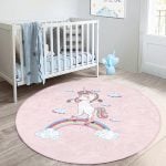 Pembe Zeminde Unicorn At Desenli Çocuk & Genç Odası Makinede Yıkanabilir Kaymaz Tabanlı Yuvarlak Çocuk Halısı Realhomes