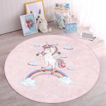 Pembe Zeminde Unicorn At Desenli Çocuk & Genç Odası Makinede Yıkanabilir Kaymaz Tabanlı Yuvarlak Çocuk Halısı Realhomes