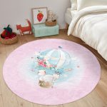 - RealHomes Dijital Baskılı Kaymaz Tabanlı Comfort Çocuk Odası Yuvarlak Halı - Realhomes  Pembe Zeminde Uçan Balon Desenli Çocuk & Genç Odası Makinede Yıkanabilir Kaymaz Tabanlı Yuvarlak Çocuk Halısı Realhomes
