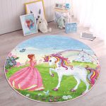 - RealHomes Dijital Baskılı Kaymaz Tabanlı Comfort Çocuk Odası Yuvarlak Halı - Realhomes  Prenses Desenli Çocuk & Genç Odası Makinede Yıkanabilir Kaymaz Tabanlı Yuvarlak Çocuk Halısı Realhomes
