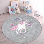 - RealHomes Dijital Baskılı Kaymaz Tabanlı Comfort Çocuk Odası Yuvarlak Halı - Realhomes  Gri Zeminde Unicorn Sevimli At Çocuk & Genç Odası Makinede Yıkanabilir Kaymaz Tabanlı Yuvarlak Çocuk Halısı Realhomes