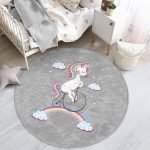 - RealHomes Dijital Baskılı Kaymaz Tabanlı Comfort Çocuk Odası Yuvarlak Halı - Realhomes  Gri Zeminde Bisiklet Ve Unicorn Tasarımlı Çocuk & Genç Odası Makinede Yıkanabilir Kaymaz Tabanlı Yuvarlak Çocuk Halısı Realhomes