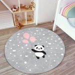Uçan Balonlar Ve Sevimli Panda Desenli Çocuk & Genç Odası Makinede Yıkanabilir Kaymaz Tabanlı Yuvarlak Çocuk Halısı Realhomes