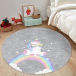 - RealHomes Dijital Baskılı Kaymaz Tabanlı Comfort Çocuk Odası Yuvarlak Halı - Realhomes  Gri Zeminde Unicorn Tasarımlı Çocuk & Genç Odası Makinede Yıkanabilir Kaymaz Tabanlı Yuvarlak Çocuk Halısı Realhomes