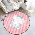 - RealHomes Dijital Baskılı Kaymaz Tabanlı Comfort Çocuk Odası Yuvarlak Halı - Realhomes  Pembe Çizgili Fil Motifli Çocuk & Genç Odası Makinede Yıkanabilir Kaymaz Tabanlı Yuvarlak Çocuk Halısı Realhomes