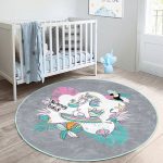 - RealHomes Dijital Baskılı Kaymaz Tabanlı Comfort Çocuk Odası Yuvarlak Halı - Realhomes  Gri Zemin Tatil Temalı Unicorn Desenli Çocuk & Genç Odası Makinede Yıkanabilir Kaymaz Tabanlı Yuvarlak Çocuk Halısı Realhomes